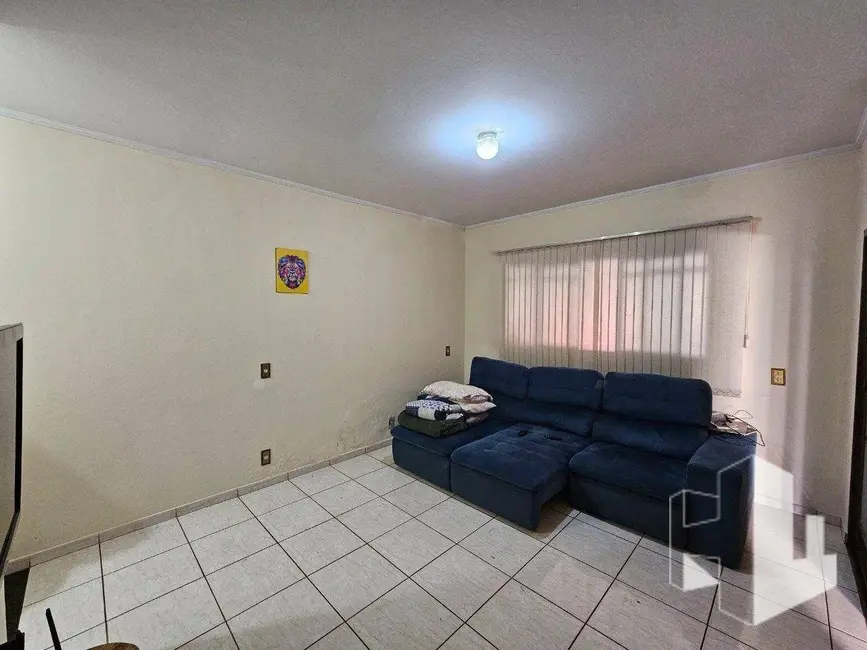 Foto 2 de Casa com 3 quartos à venda, 250m2 em Jardim Vila Maria, Jau - SP