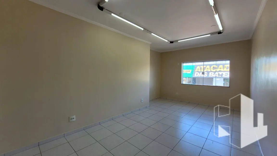 Foto 1 de Sala Comercial para alugar, 30m2 em Vila Nova, Jau - SP