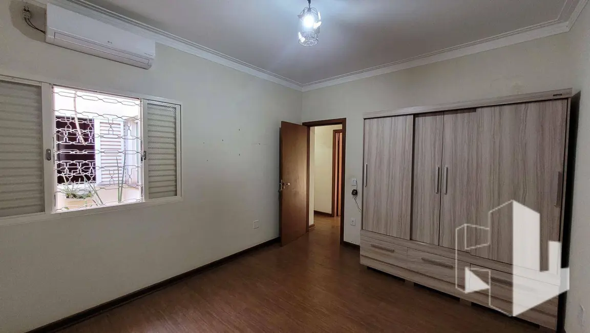 Casa com 3 quartos à venda, 300m2 em Jardim Santa Rosa, Jau - SP - imagem 5 Foto 5 de Casa com 3 quartos à venda, 300m2 em Jardim Santa Rosa, Jau - SP