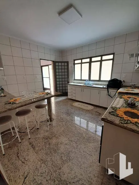 Foto 8 de Casa com 3 quartos à venda, 250m2 em Jardim Doutor Luciano, Jau - SP