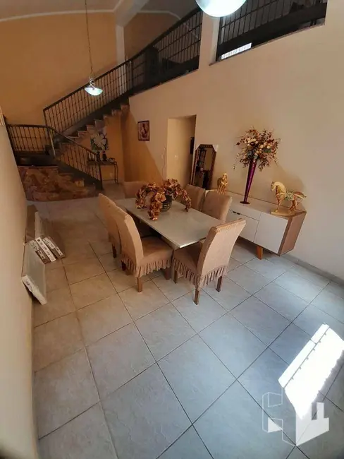 Foto 5 de Casa com 3 quartos à venda, 250m2 em Jardim Doutor Luciano, Jau - SP