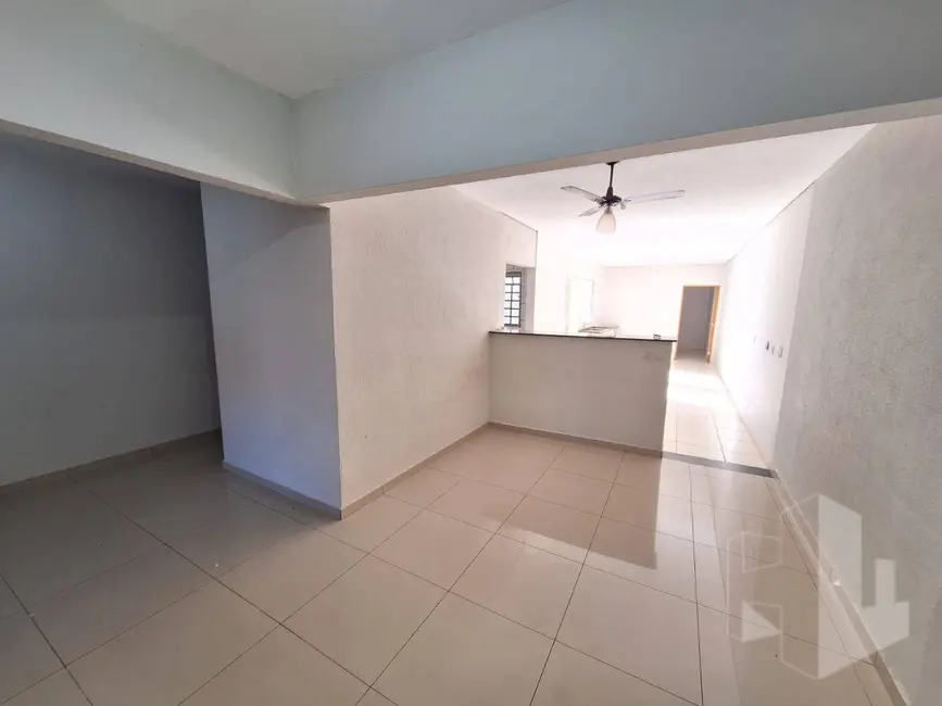 Foto 3 de Casa com 4 quartos à venda, 250m2 em Jardim Pires de Campos, Jau - SP