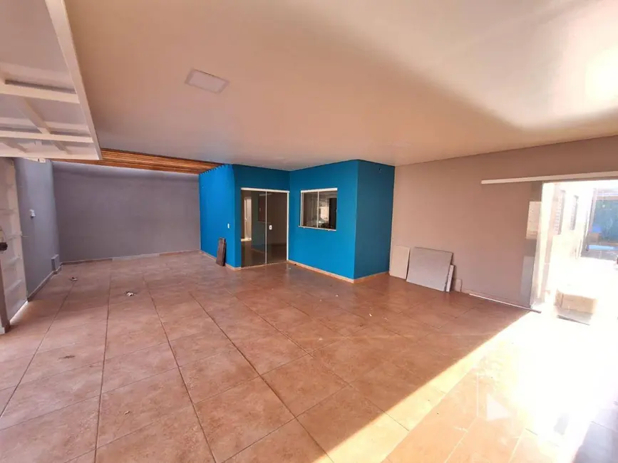 Foto 1 de Casa com 3 quartos à venda, 250m2 em Jardim Pires de Campos, Jau - SP