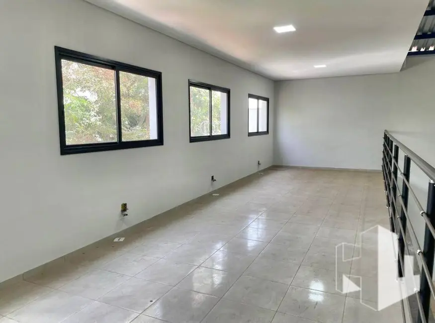 Foto 2 de Armazém / Galpão à venda e para alugar, 350m2 em Jardim Maria Cibele, Jau - SP