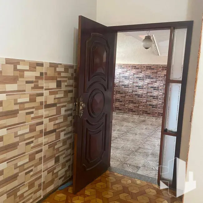 Foto 3 de Casa com 4 quartos à venda, 250m2 em Jardim São Caetano, Jau - SP