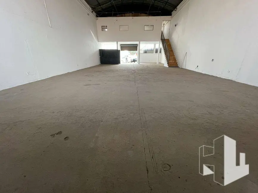 Foto 3 de Armazém / Galpão para alugar, 250m2 em Jardim Vila Maria, Jau - SP