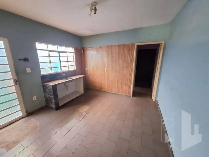 Foto 4 de Casa com 1 quarto à venda, 125m2 em Jardim Netinho Prado, Jau - SP