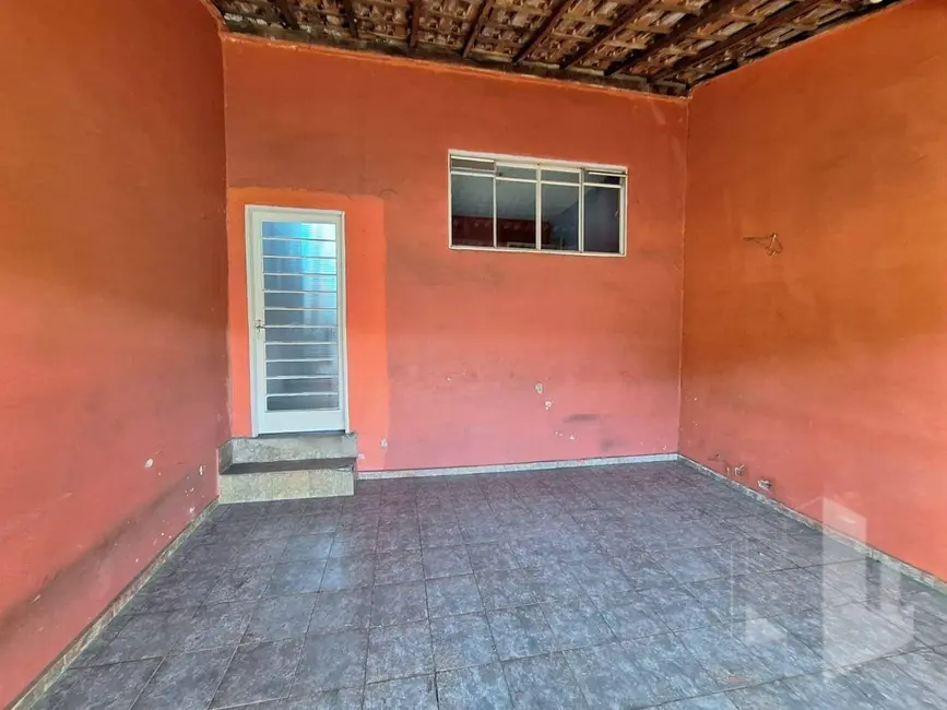 Foto 1 de Casa com 1 quarto à venda, 125m2 em Jardim Netinho Prado, Jau - SP