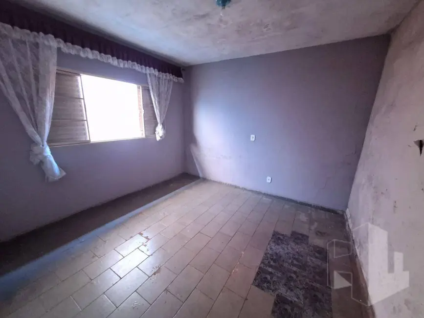 Foto 3 de Casa com 1 quarto à venda, 125m2 em Jardim Netinho Prado, Jau - SP