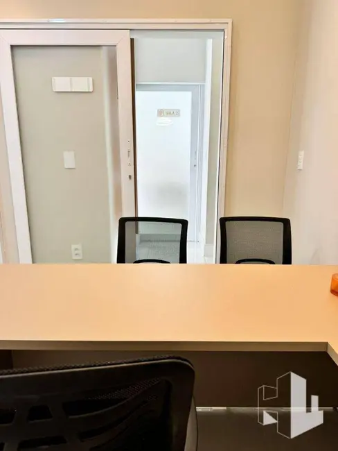 Sala Comercial para alugar, 12m2 em Jardim Regina, Jau - SP - imagem 6 Foto 6 de Sala Comercial para alugar, 12m2 em Jardim Regina, Jau - SP