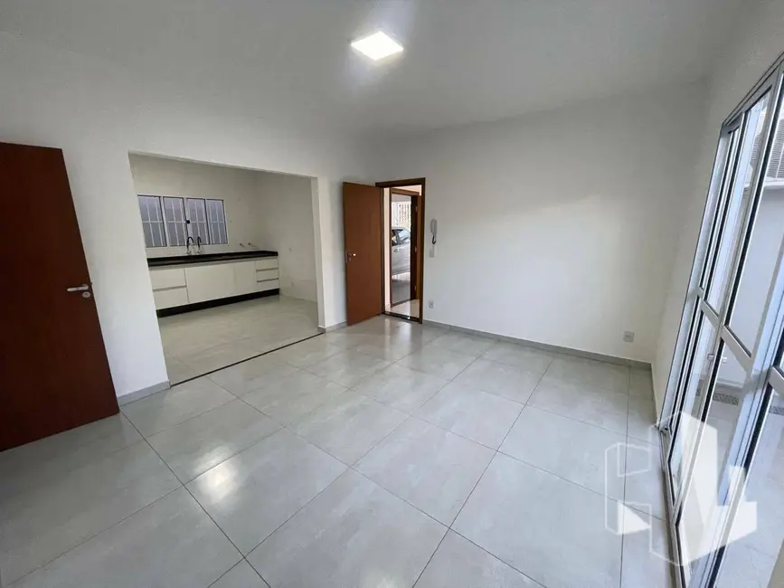 Foto 2 de Casa com 3 quartos à venda, 300m2 em Jardim das Paineiras, Jau - SP