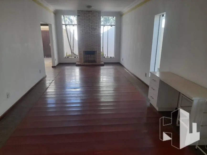 Foto 1 de Casa com 3 quartos à venda, 300m2 em Jardim Continental, Jau - SP