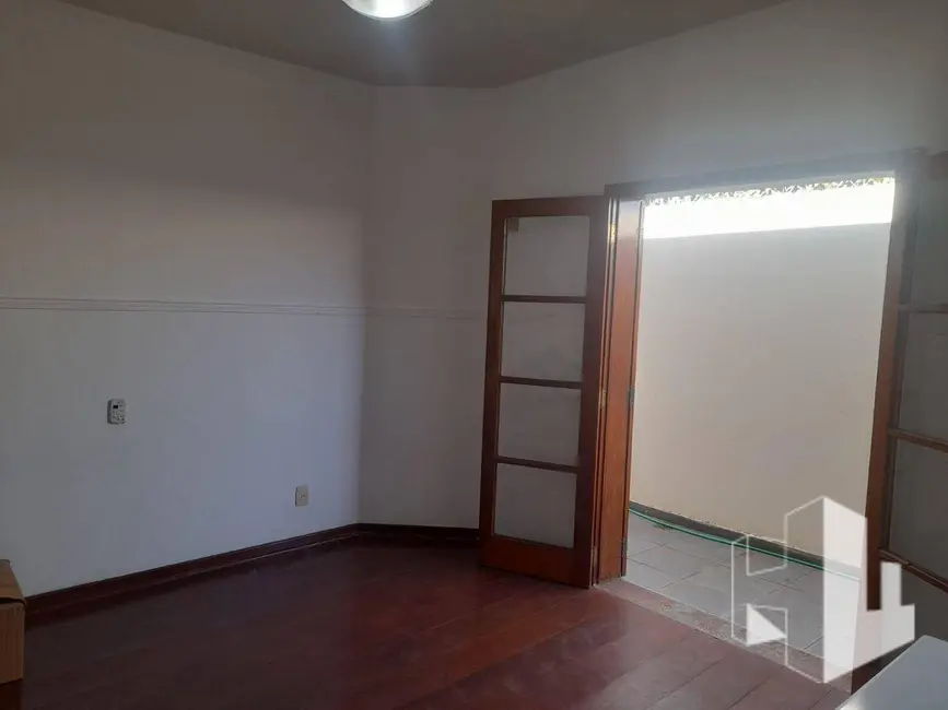 Foto 9 de Casa com 3 quartos à venda, 300m2 em Jardim Continental, Jau - SP