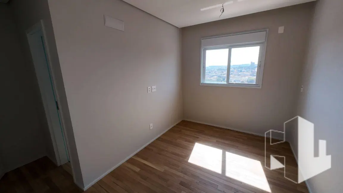 Foto 6 de Apartamento com 3 quartos à venda, 208m2 em Jardim Diamante, Jau - SP