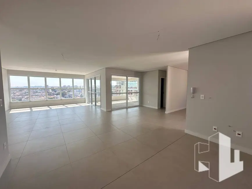 Foto 1 de Apartamento com 3 quartos à venda, 206m2 em Jardim Diamante, Jau - SP