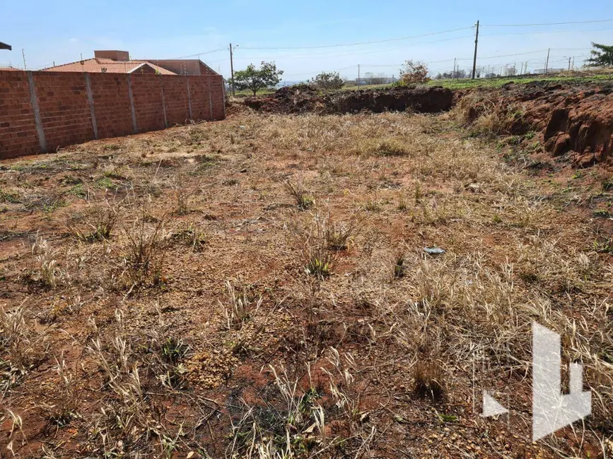 Foto 3 de Terreno / Lote à venda, 360m2 em Jardim Juliana, Jau - SP