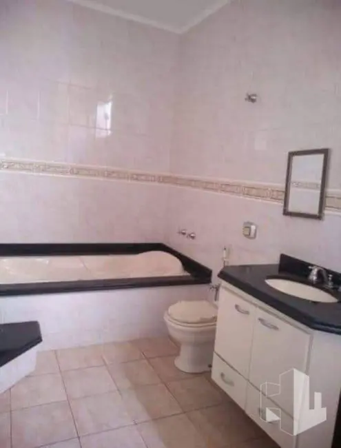 Foto 8 de Casa com 3 quartos à venda, 210m2 em Jardim América, Jau - SP