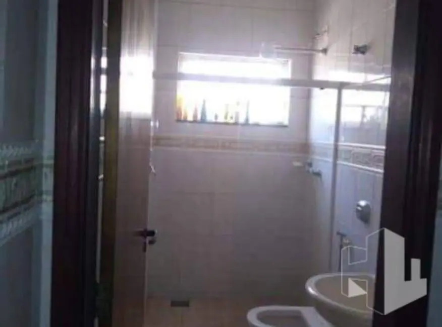 Foto 9 de Casa com 3 quartos à venda, 210m2 em Jardim América, Jau - SP