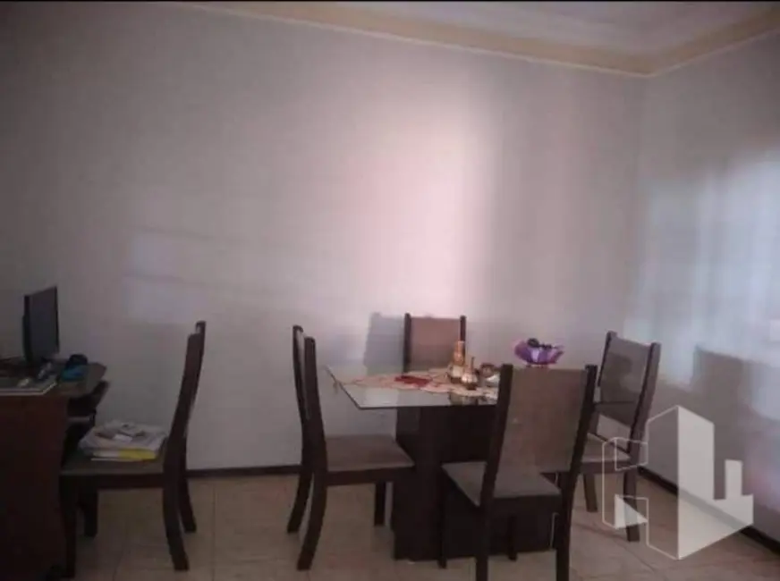 Foto 3 de Casa com 3 quartos à venda, 210m2 em Jardim América, Jau - SP