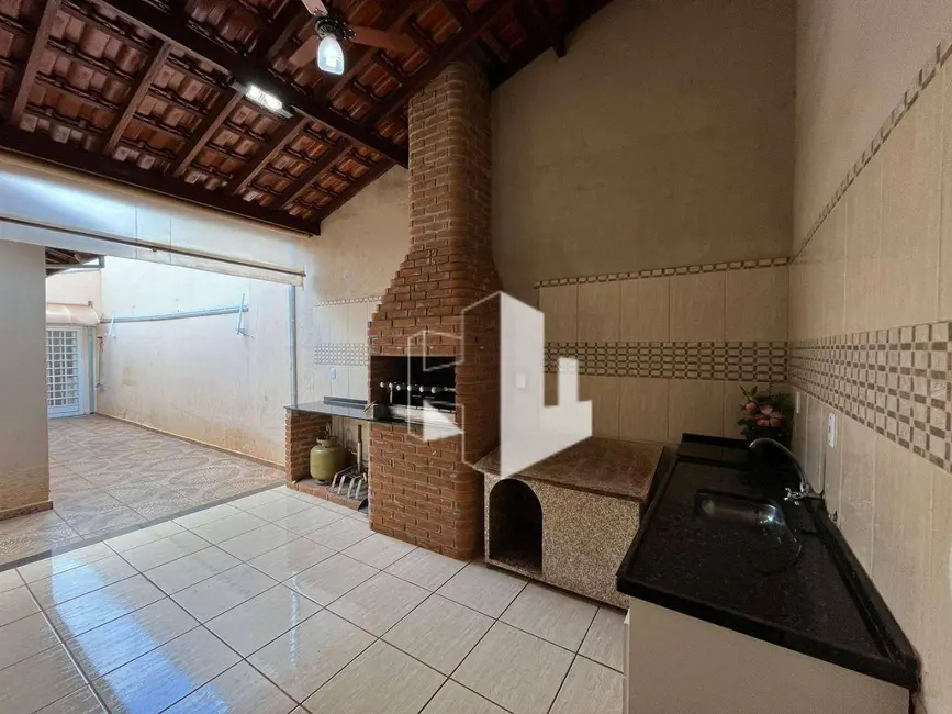 Foto 5 de Casa com 3 quartos à venda, 150m2 em Jardim Dona Emília, Jau - SP