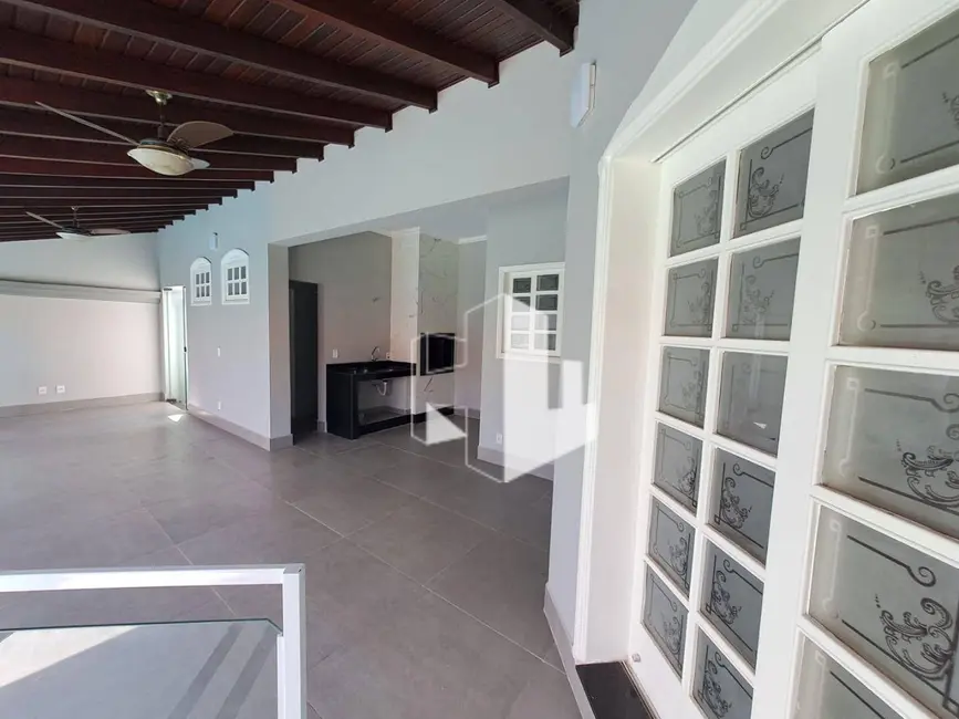 Foto 2 de Casa com 4 quartos à venda e para alugar, 600m2 em Jardim Alvorada, Jau - SP