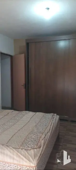 Foto 4 de Casa com 2 quartos à venda, 140m2 em Jardim Cila de Lúcio Bauab, Jau - SP