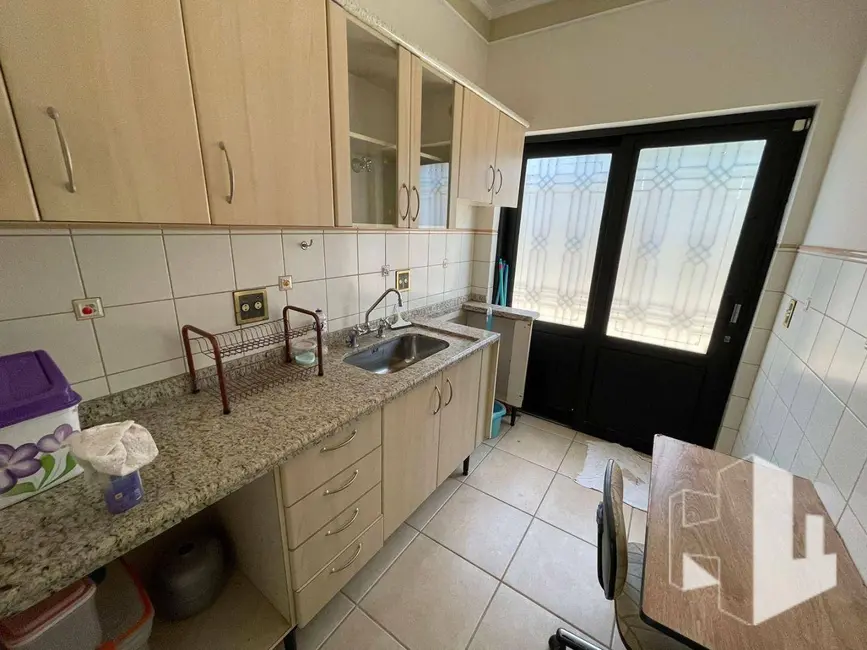 Foto 5 de Sala Comercial para alugar, 250m2 em Vila Santa Maria, Jau - SP