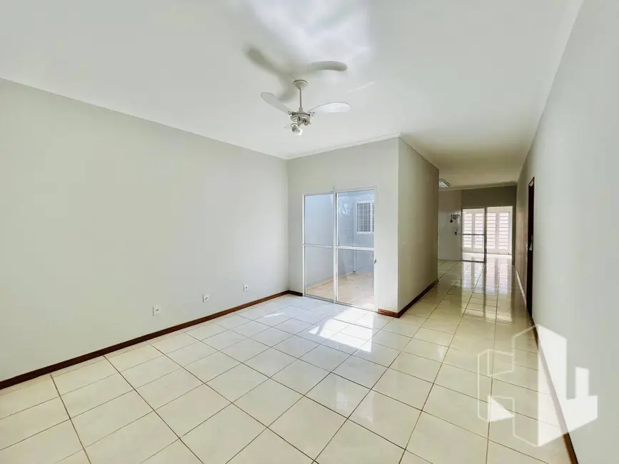 Foto 2 de Casa com 3 quartos à venda, 280m2 em Vila São Judas Tadeu, Jau - SP