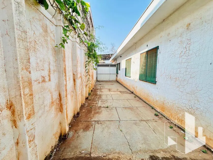 Foto 9 de Casa para alugar, 300m2 em Centro, Jau - SP