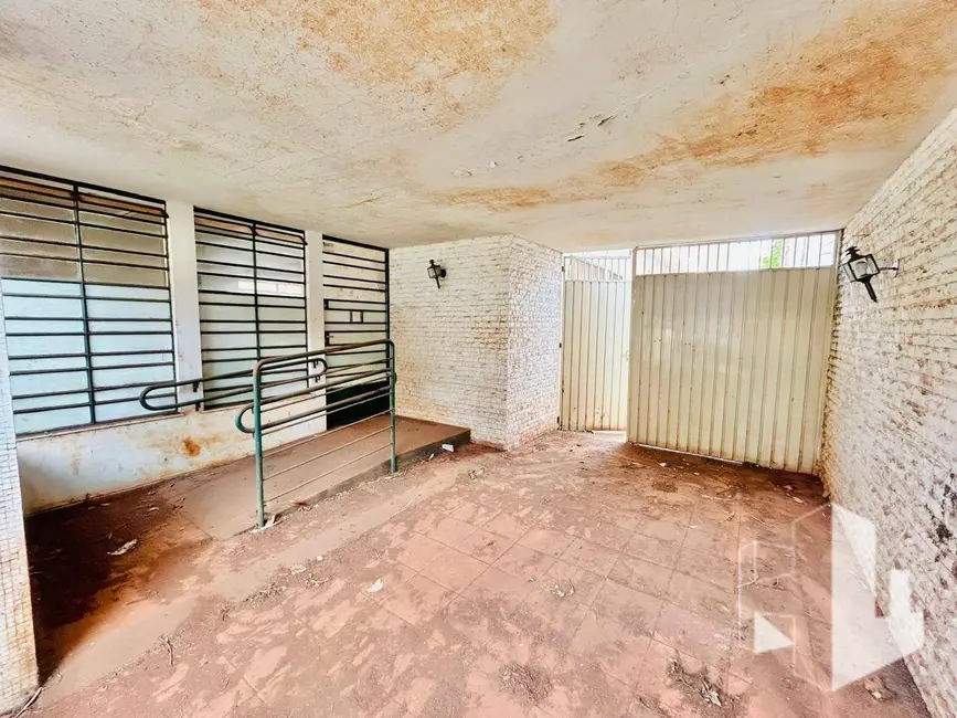 Foto 6 de Casa para alugar, 300m2 em Centro, Jau - SP