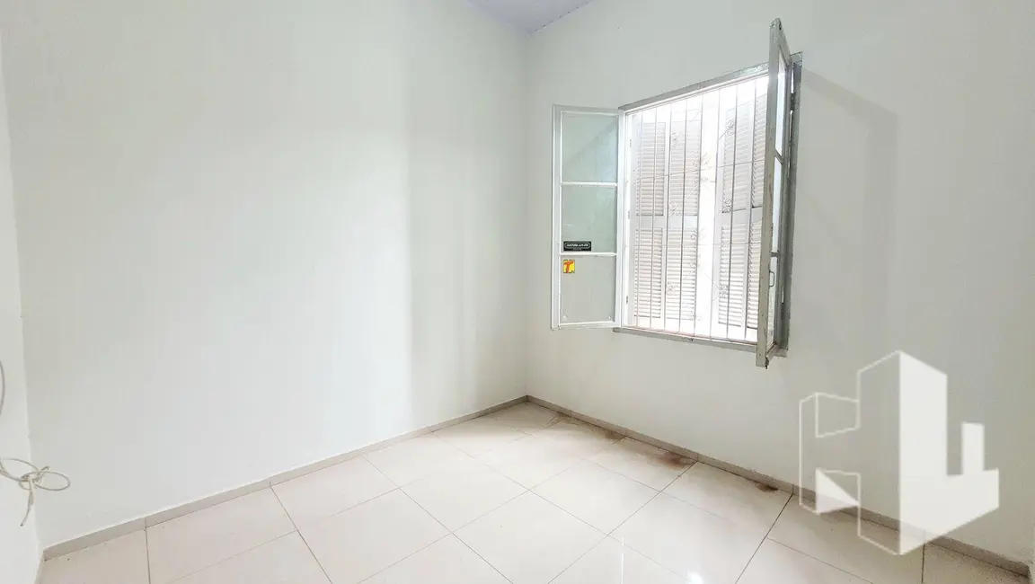 Foto 3 de Casa com 3 quartos para alugar, 170m2 em Chácara Braz Miraglia, Jau - SP