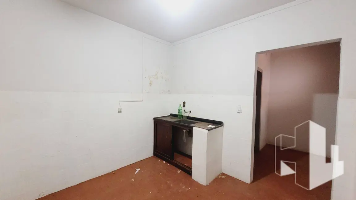 Foto 7 de Casa com 3 quartos para alugar, 170m2 em Chácara Braz Miraglia, Jau - SP
