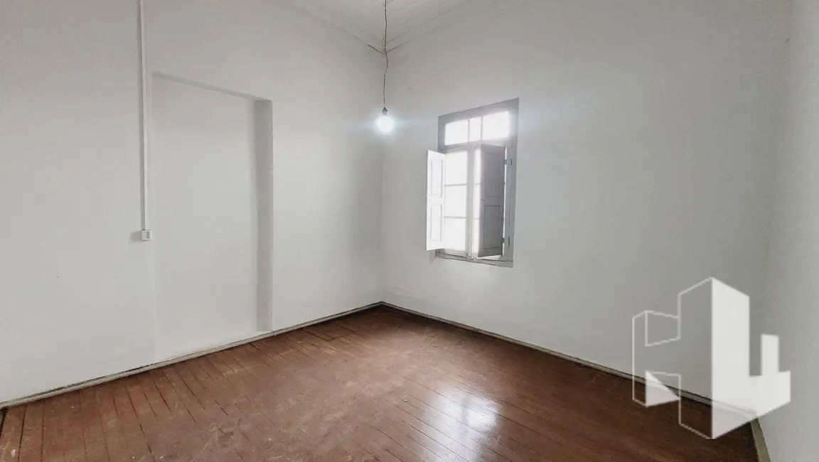 Foto 2 de Casa com 3 quartos para alugar, 170m2 em Chácara Braz Miraglia, Jau - SP