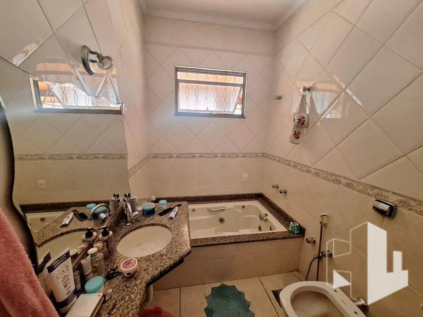 Foto 7 de Casa com 2 quartos à venda, 379m2 em Jardim Maria Luiza II, Jau - SP