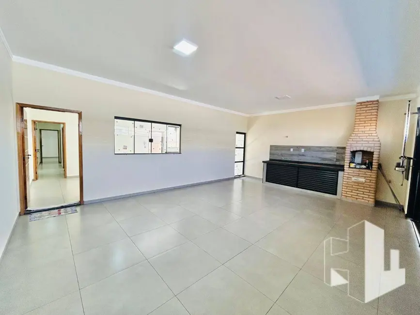 Foto 1 de Casa com 3 quartos à venda, 160m2 em Jau - SP