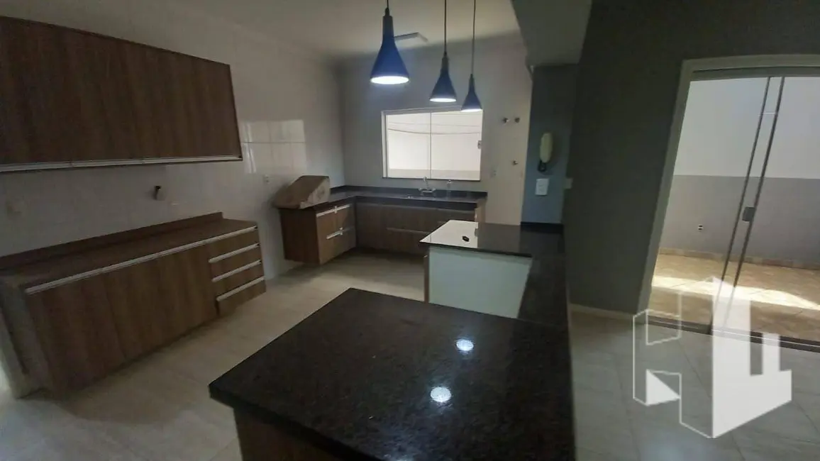 Foto 5 de Casa com 2 quartos à venda, 187m2 em Jardim Sempre Verde, Jau - SP