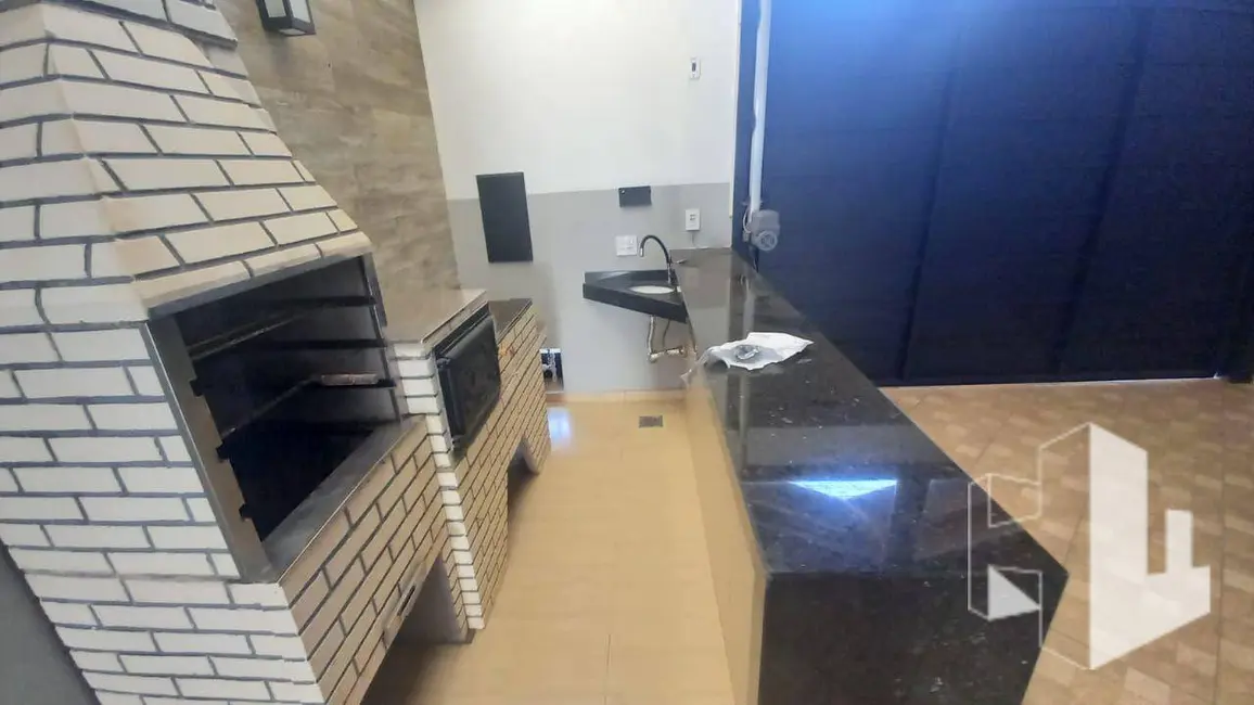 Foto 3 de Casa com 2 quartos à venda, 187m2 em Jardim Sempre Verde, Jau - SP