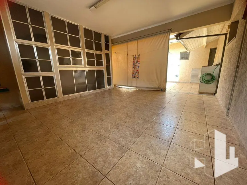 Foto 3 de Casa com 3 quartos à venda, 130m2 em Jardim América, Jau - SP