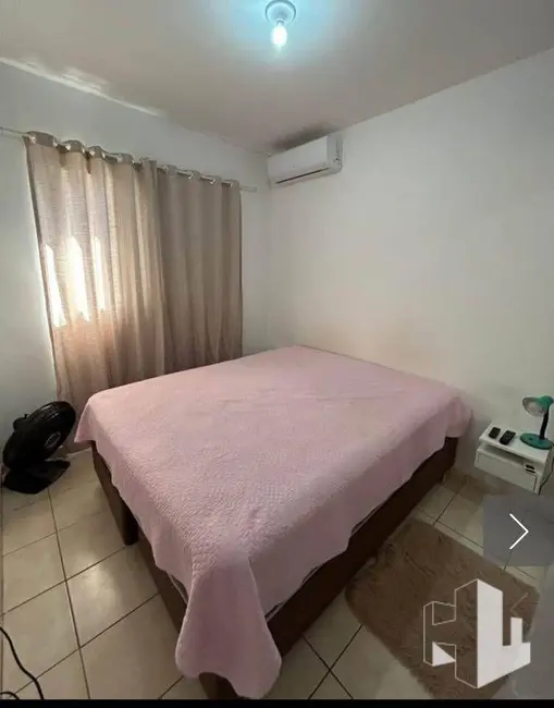 Casa de Condomínio com 2 quartos à venda, 140m2 em Jau - SP - imagem 3 Foto 3 de Casa de Condomínio com 2 quartos à venda, 140m2 em Jau - SP
