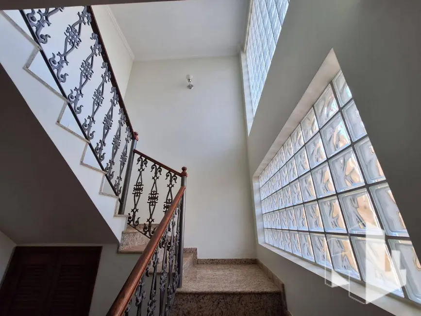 Foto 5 de Casa com 4 quartos à venda, 840m2 em Jardim Alvorada, Jau - SP