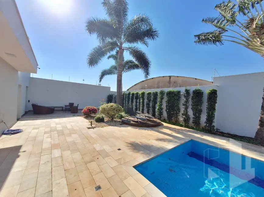 Foto 4 de Casa com 4 quartos à venda, 800m2 em Jardim Itamarati, Jau - SP