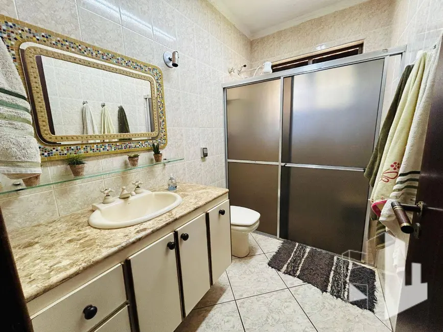 Foto 6 de Casa com 4 quartos à venda, 2060m2 em Chácara Itaúna, Jau - SP