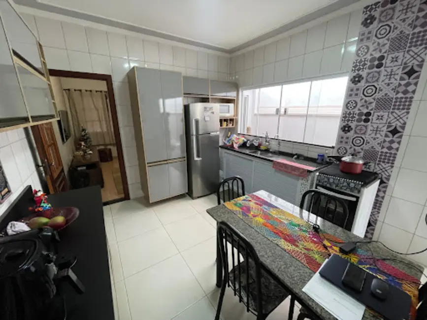 Foto 1 de Casa com 2 quartos à venda, 125m2 em Jardim Novo Horizonte, Jau - SP