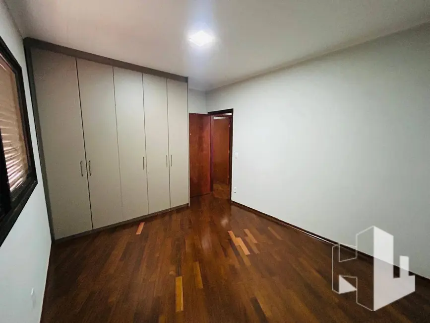 Foto 3 de Apartamento com 2 quartos para alugar, 140m2 em Jardim Ferreira Dias, Jau - SP