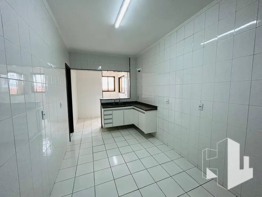 Foto 2 de Apartamento com 2 quartos para alugar, 140m2 em Jardim Ferreira Dias, Jau - SP