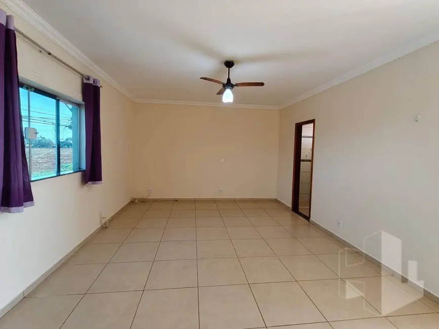 Kitnet com 1 quarto para alugar, 50m2 em Jardim Orlando Chesini Ometto II, Jau - SP - imagem 2 Foto 2 de Kitnet com 1 quarto para alugar, 50m2 em Jardim Orlando Chesini Ometto II, Jau - SP
