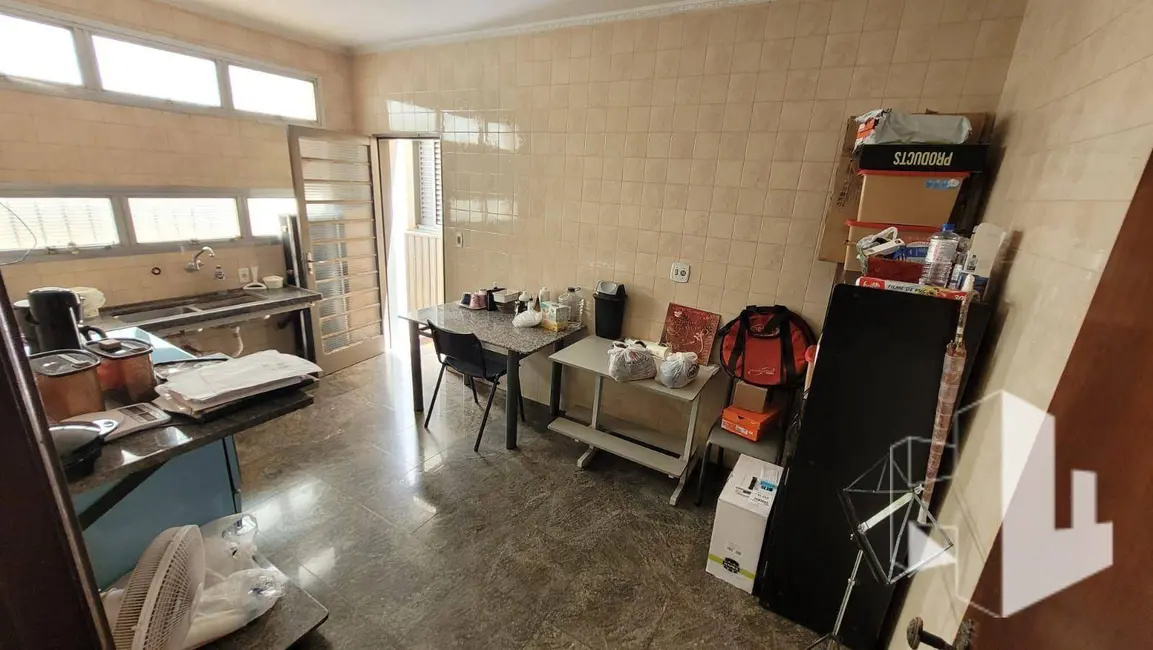 Casa com 3 quartos à venda, 143m2 em Vila Hilst, Jau - SP - imagem 4 Foto 4 de Casa com 3 quartos à venda, 143m2 em Vila Hilst, Jau - SP