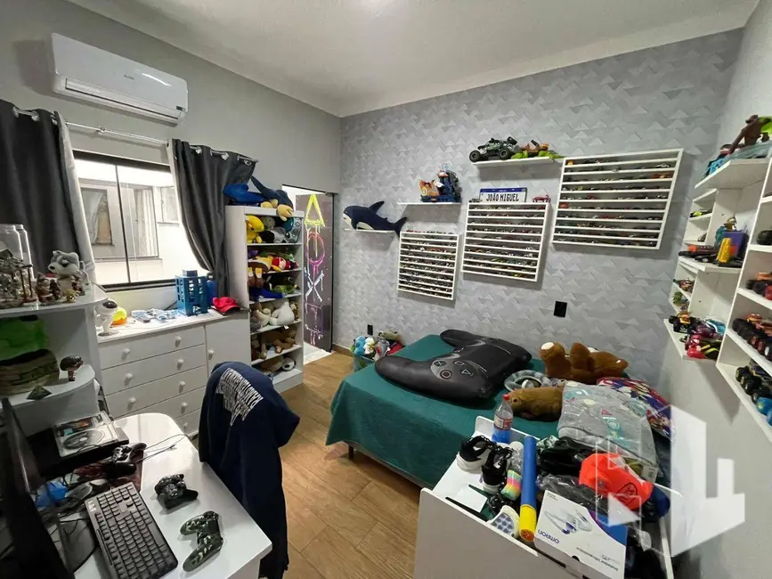 Foto 6 de Casa com 3 quartos à venda, 275m2 em Jardim Parati, Jau - SP