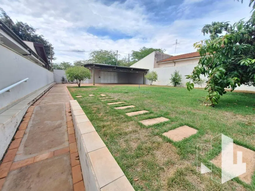 Foto 1 de Terreno / Lote à venda, 450m2 em Jardim Continental, Jau - SP