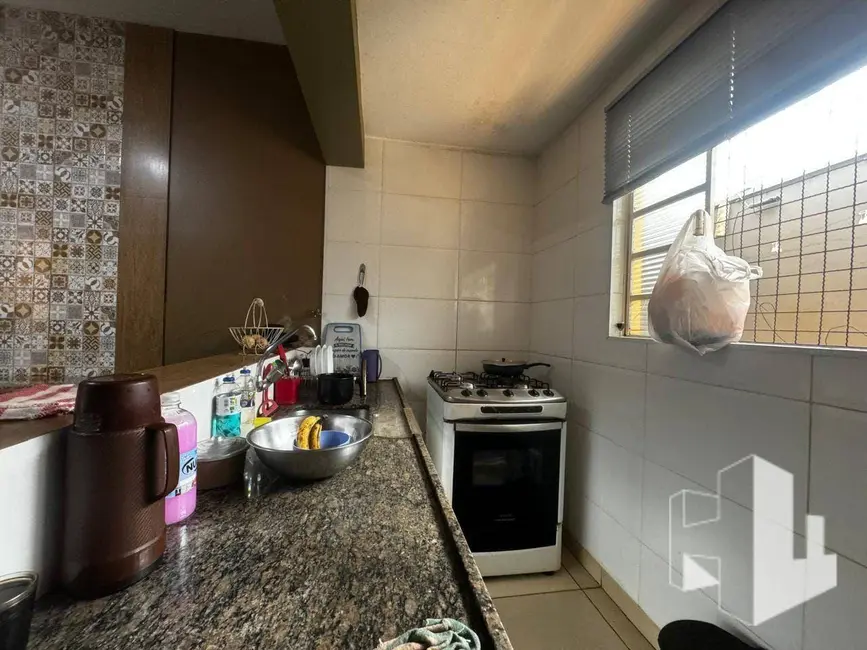 Foto 7 de Casa com 2 quartos à venda, 125m2 em Vila Santo Ivo, Jau - SP